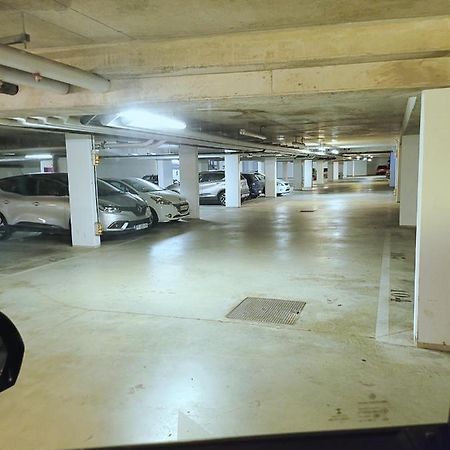 III Appart 2 Pieces, Neuf 200 M De Gare Parking Netflix Evry Courcouronnes Екстериор снимка